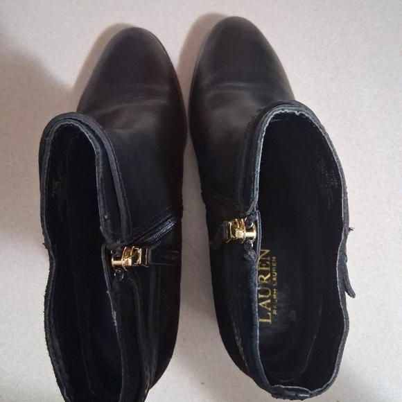 Lauren By Ralph Lauren Damara Leather Ankle Boots Size 7.5B - Picture 4 of 12